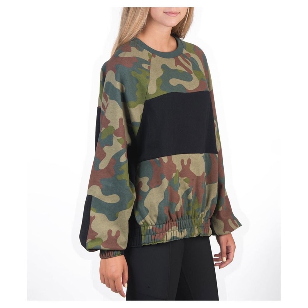 HURLEY Women’s One & Only Dolman Camo Fleece Crewneck Sweatshirt NWT - Picture 11 of 16